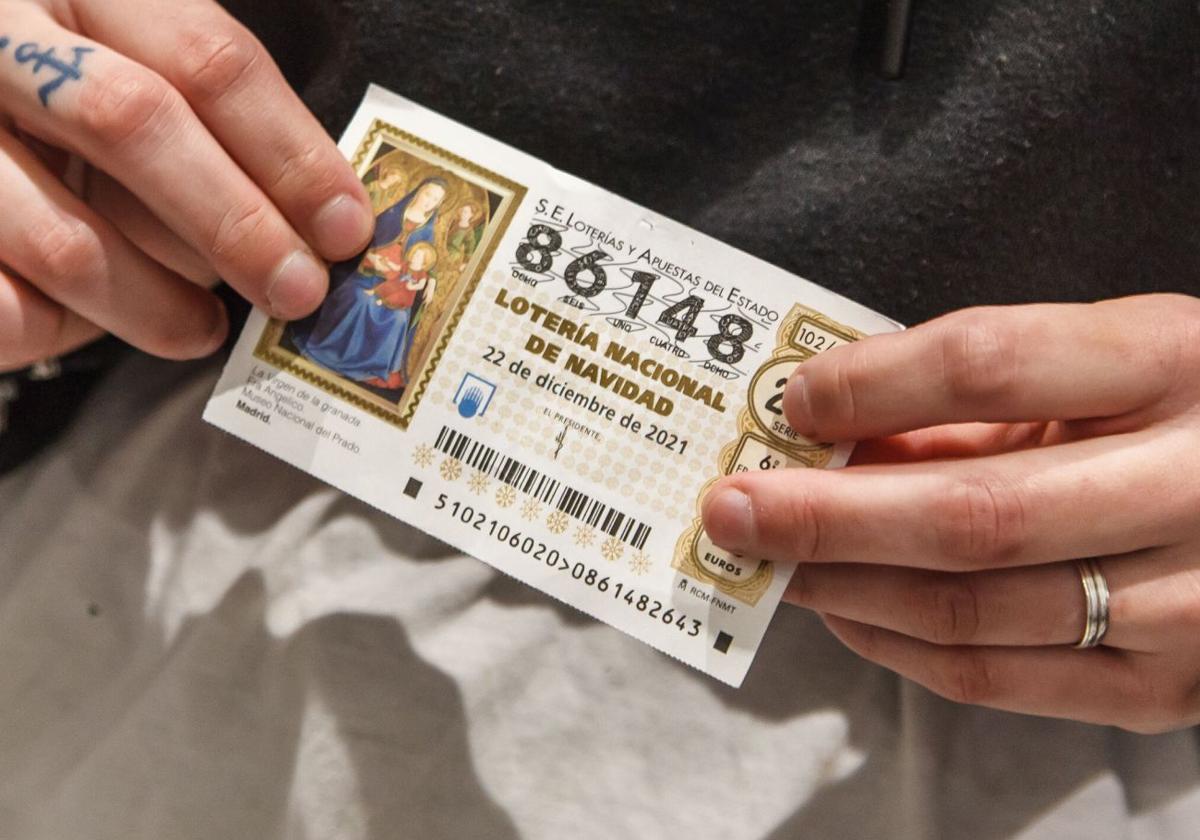 La Lotería de Navidad avisa: solo hay dos bancos autorizados para cobrar los premios de más de 2.000 euros